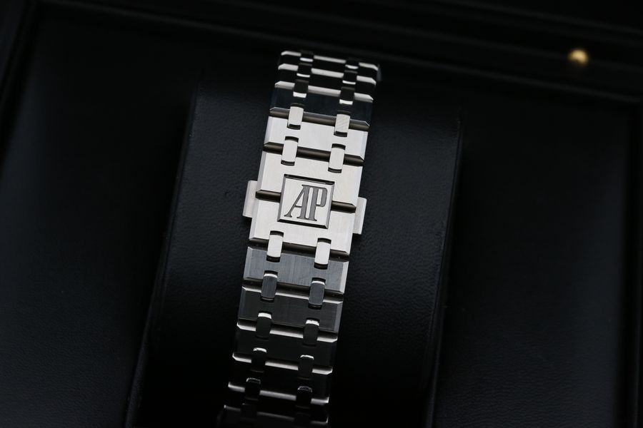 Audemars Piguet Royal Oak 26331ST.OO.1220ST.02